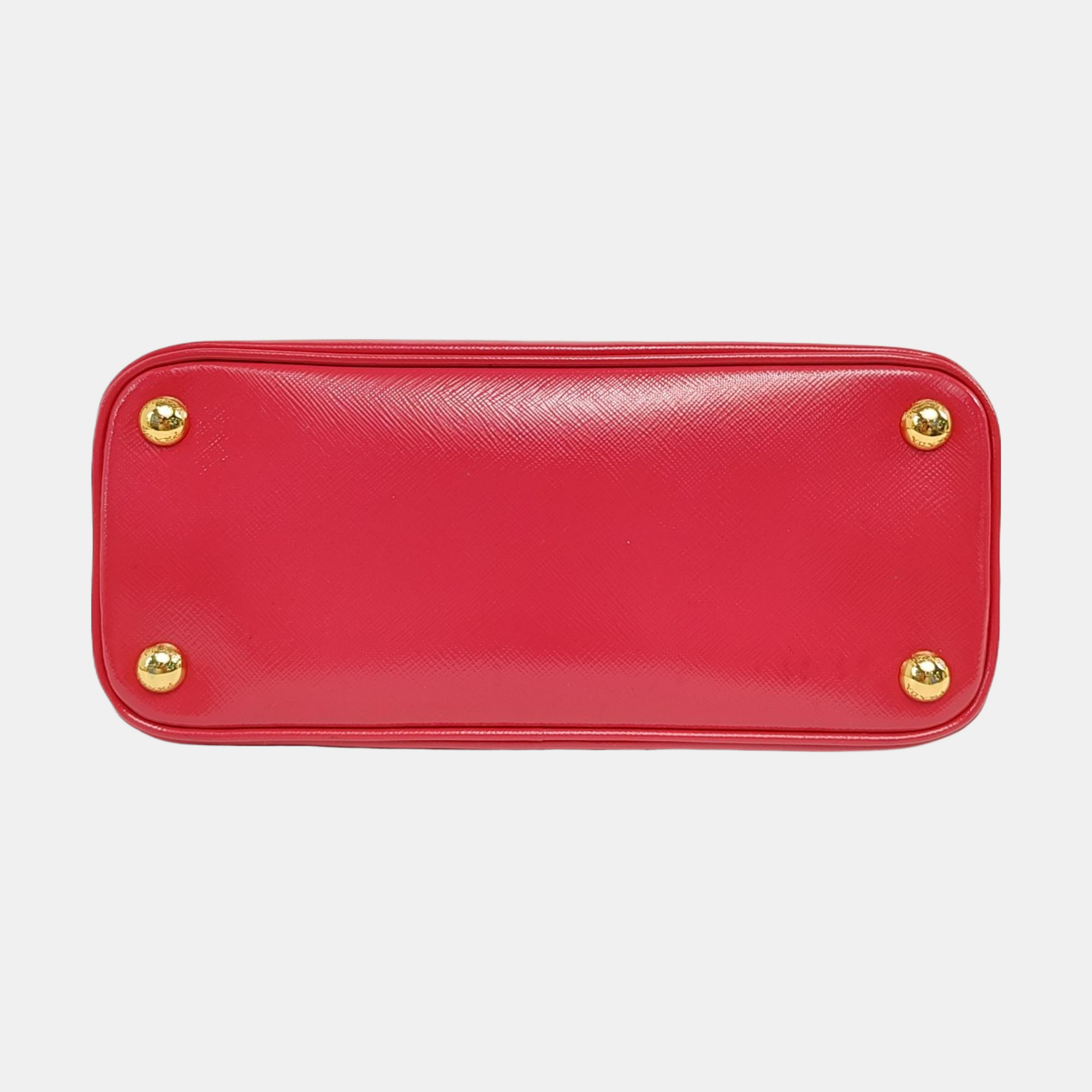 Authenticated pre-owned  Promenade Small Saffiano Calfskin Red - Shoulder Bag at Looply
