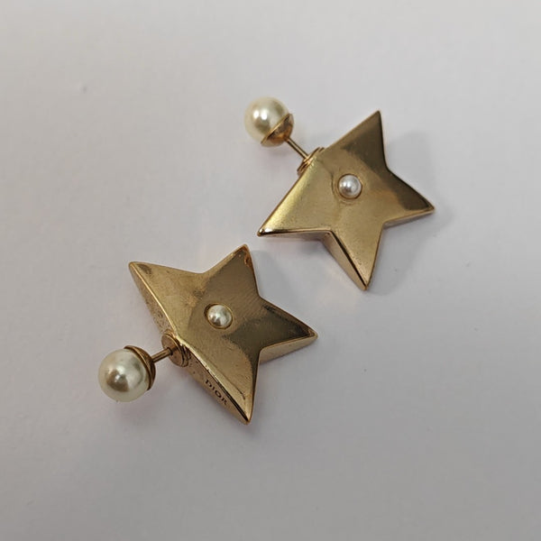 Metal Gold Stud Earrings