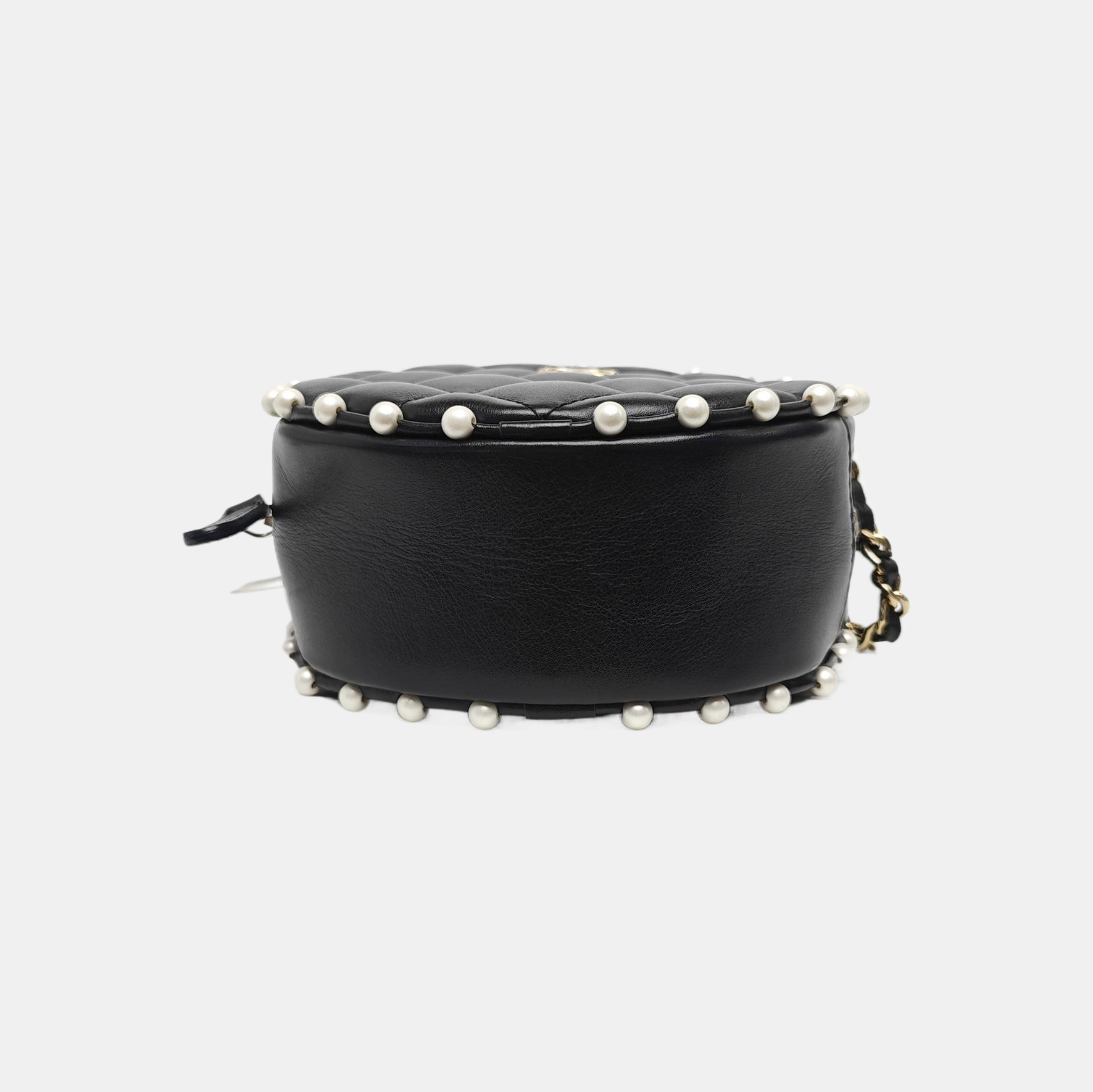 ROUND Quilted Calfskin Black