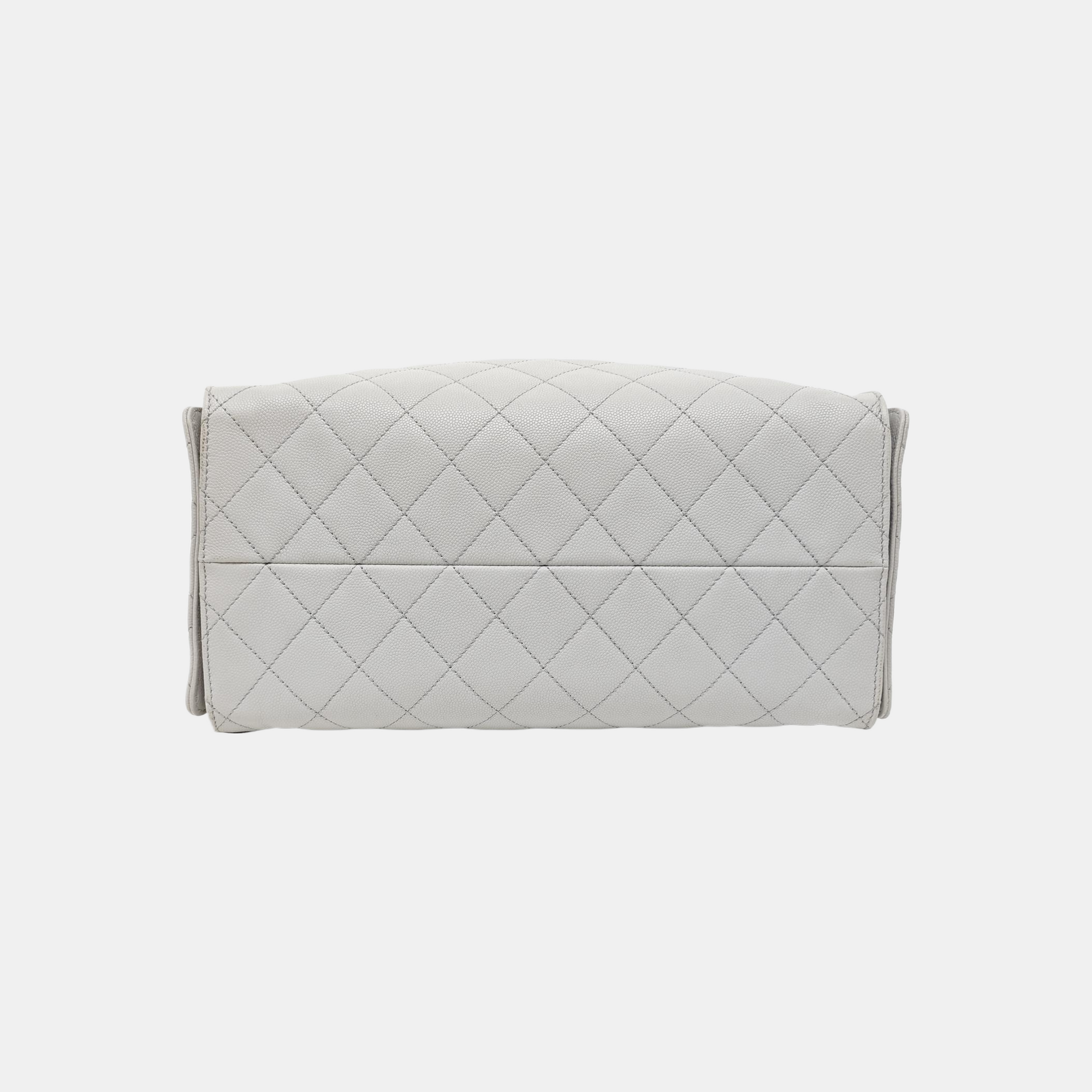 CHANEL 25 Medium Quilted Grained Calfskin Gray