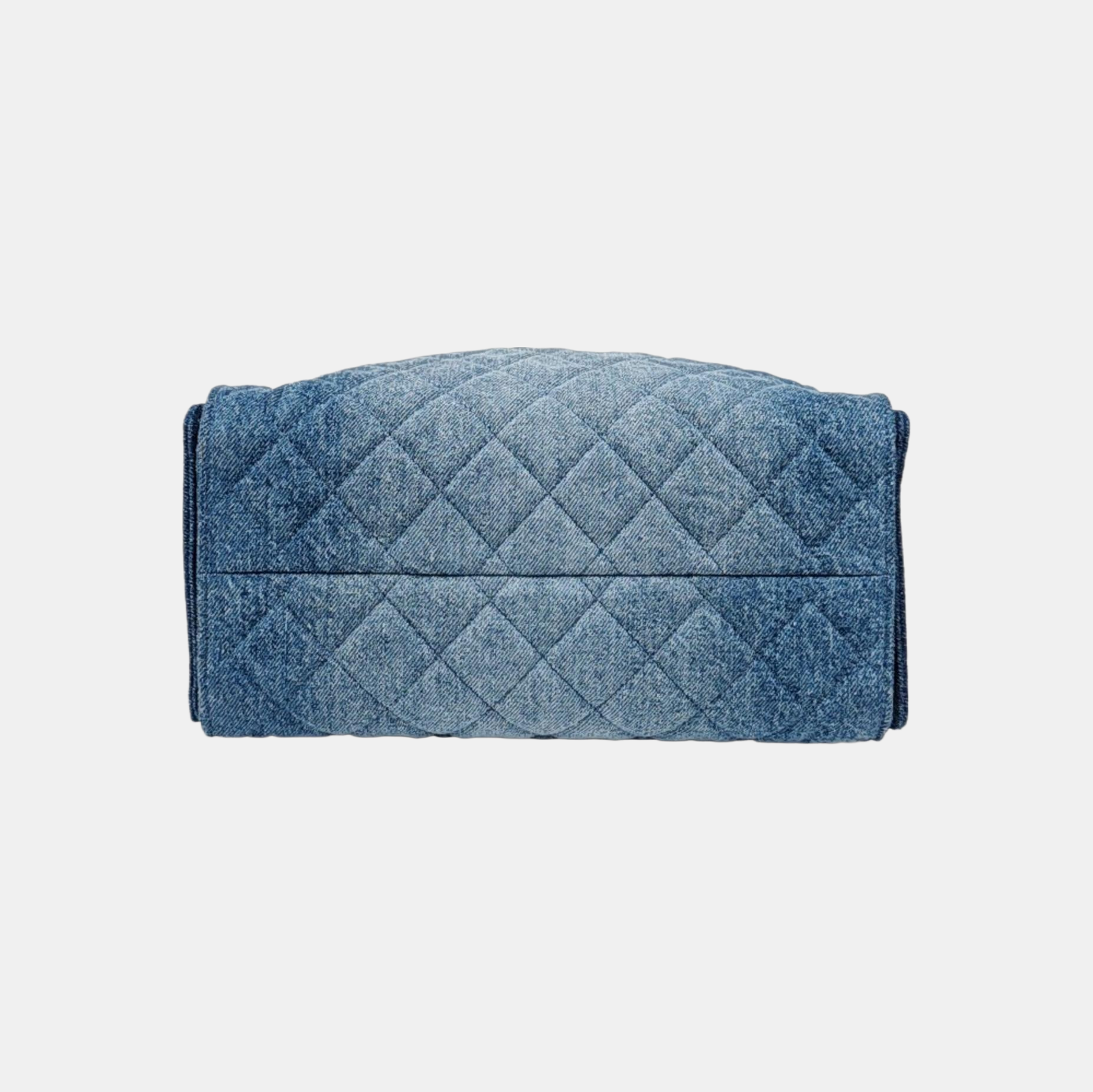 CHANEL 25 Small Quilted Suede Blue