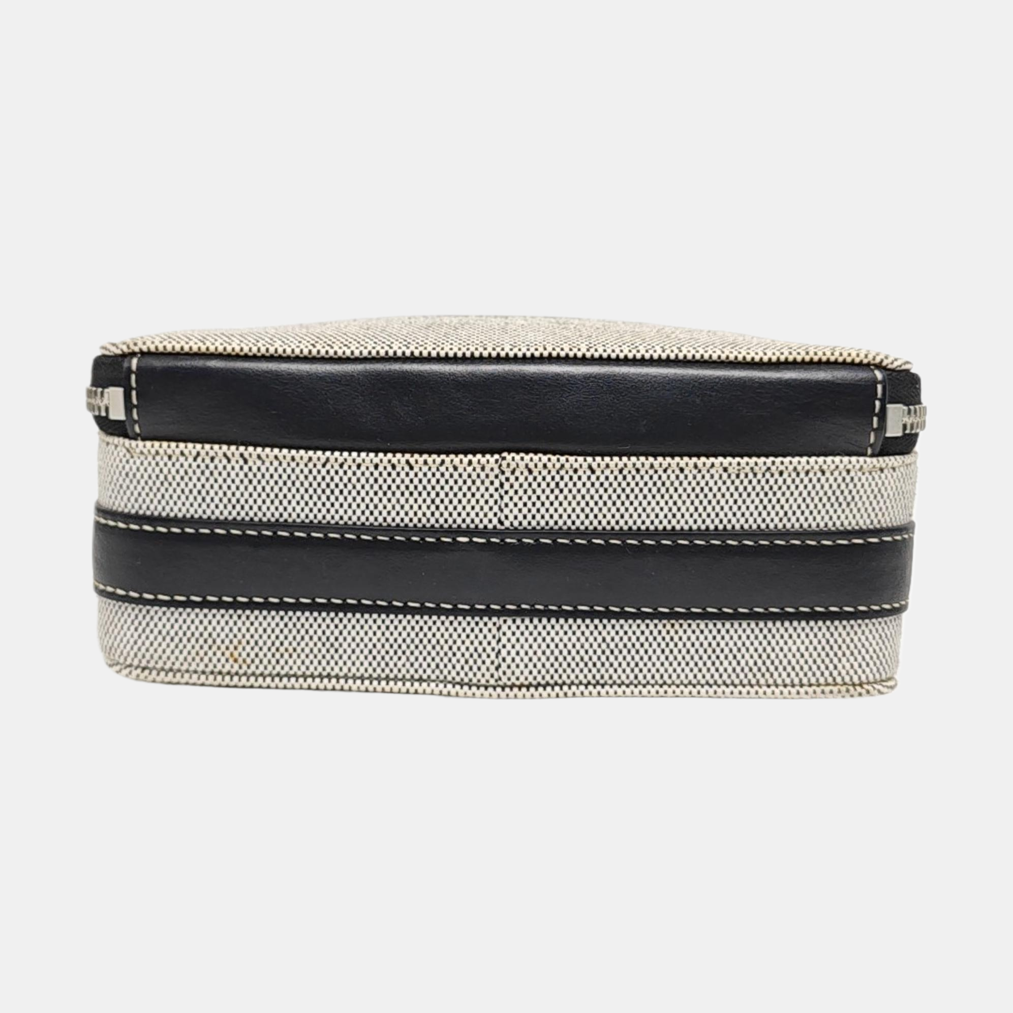 Horseferry Fabric Gray