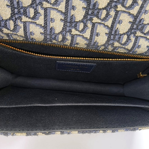30 Montaigne Oblique Canvas Blue