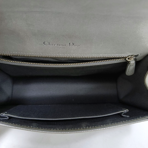 Diorama Small Cannage Calfskin Silver