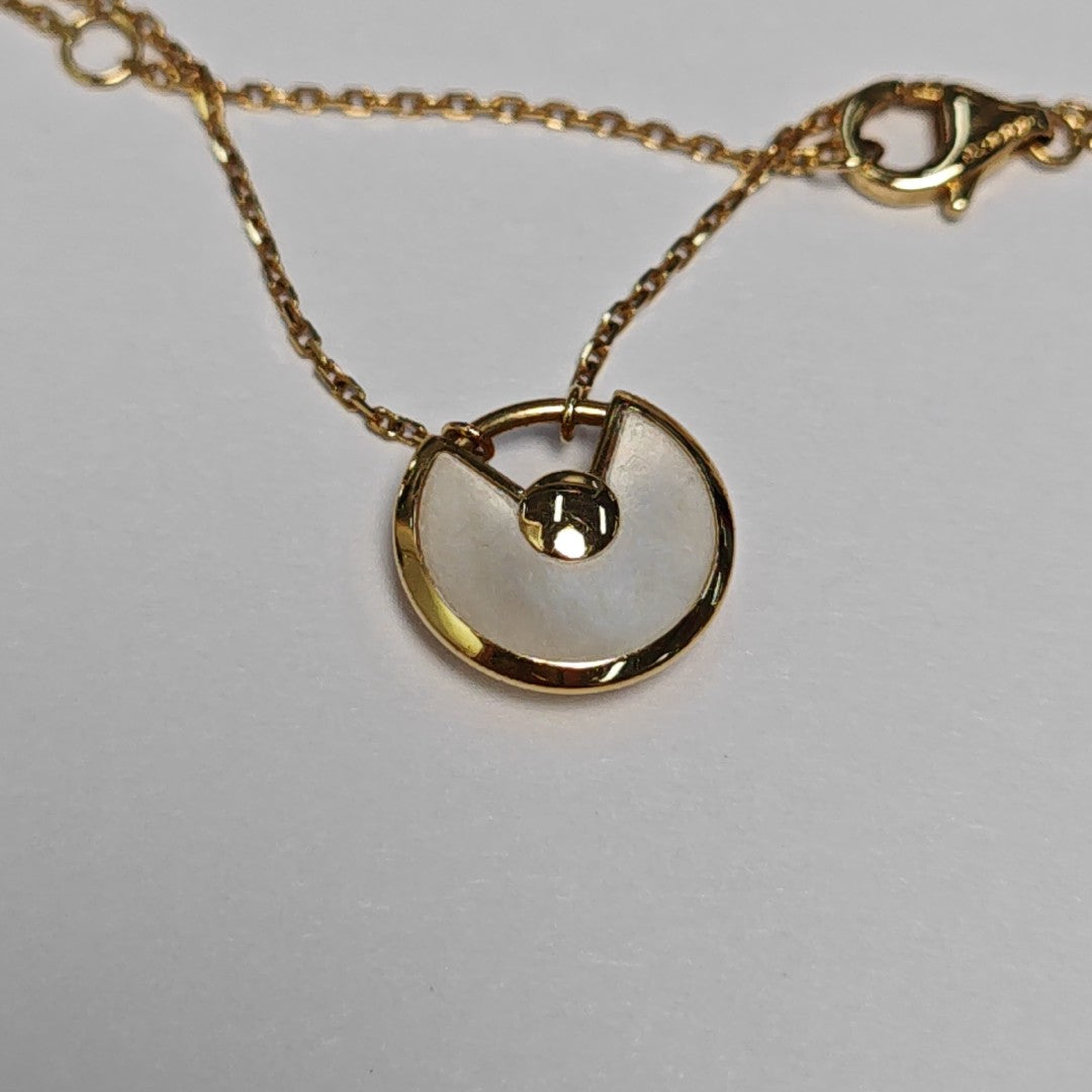 AMULETTE DE CARTIER 18k Gold Necklace
