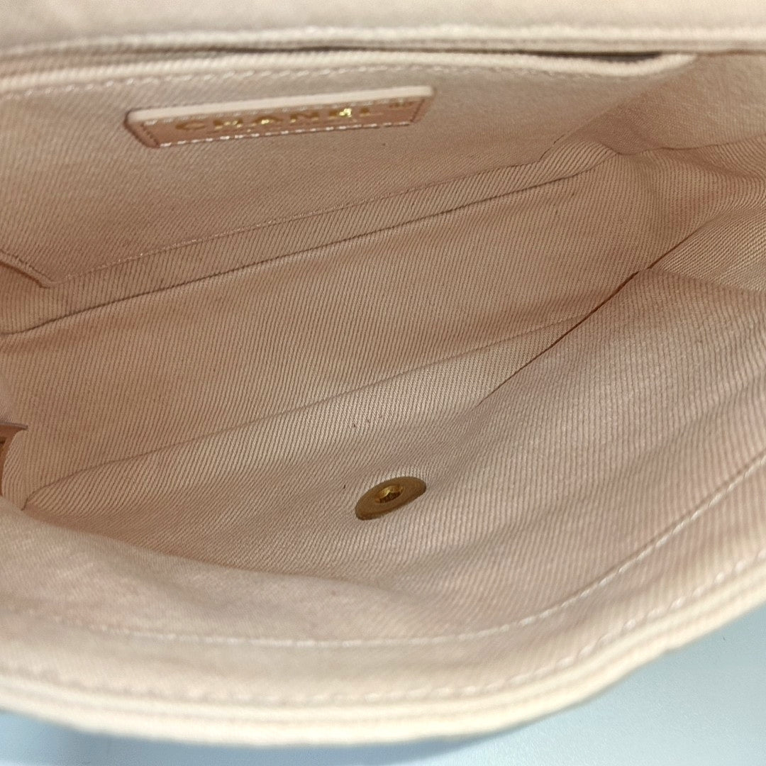 Authenticated pre-owned  CLASSIC FLAP Canvas Pink - Shoulder Bag at Looply