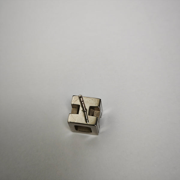 Cage D'h Metal Silver Stud Earrings
