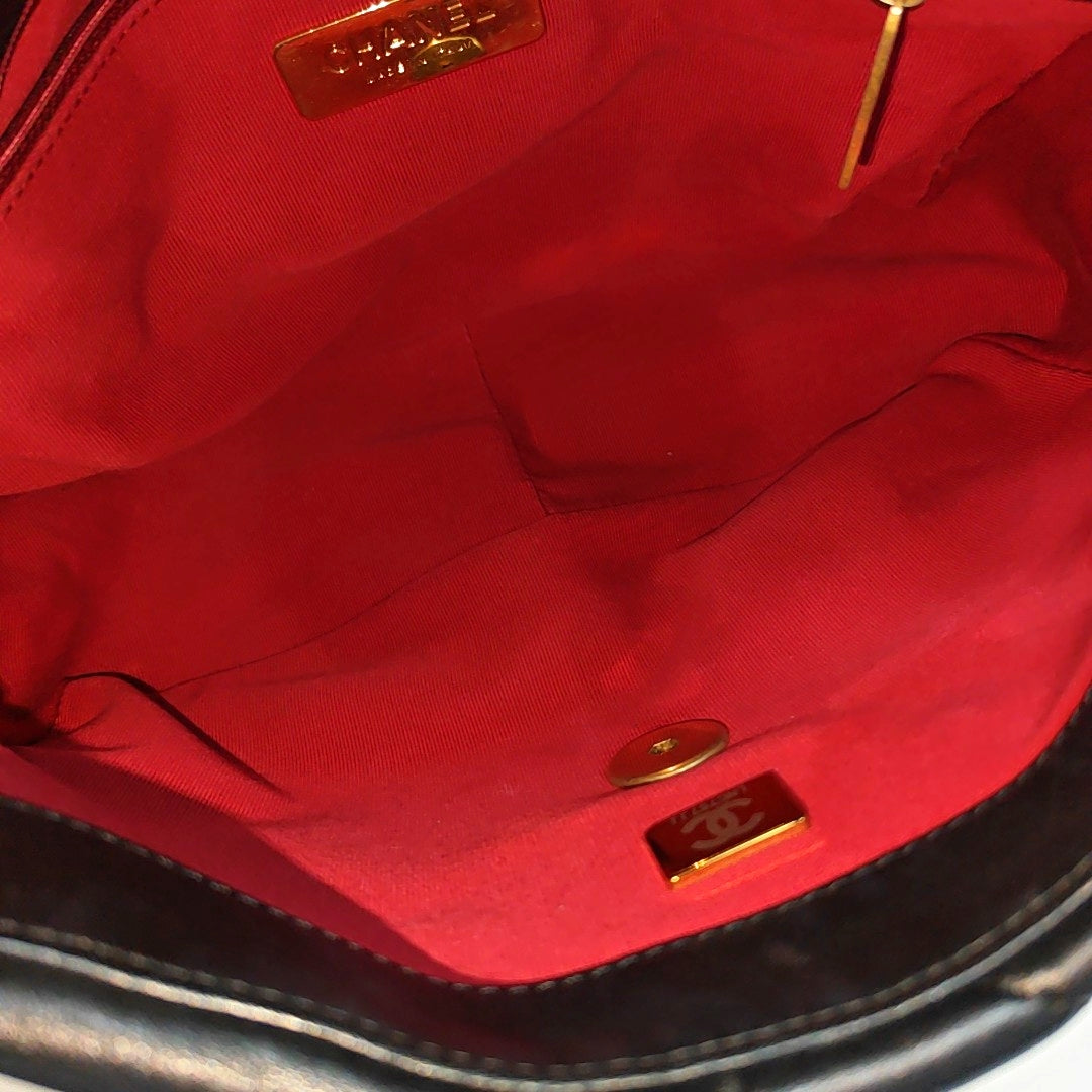 CHANEL 19 Small Quilted Lambskin Black