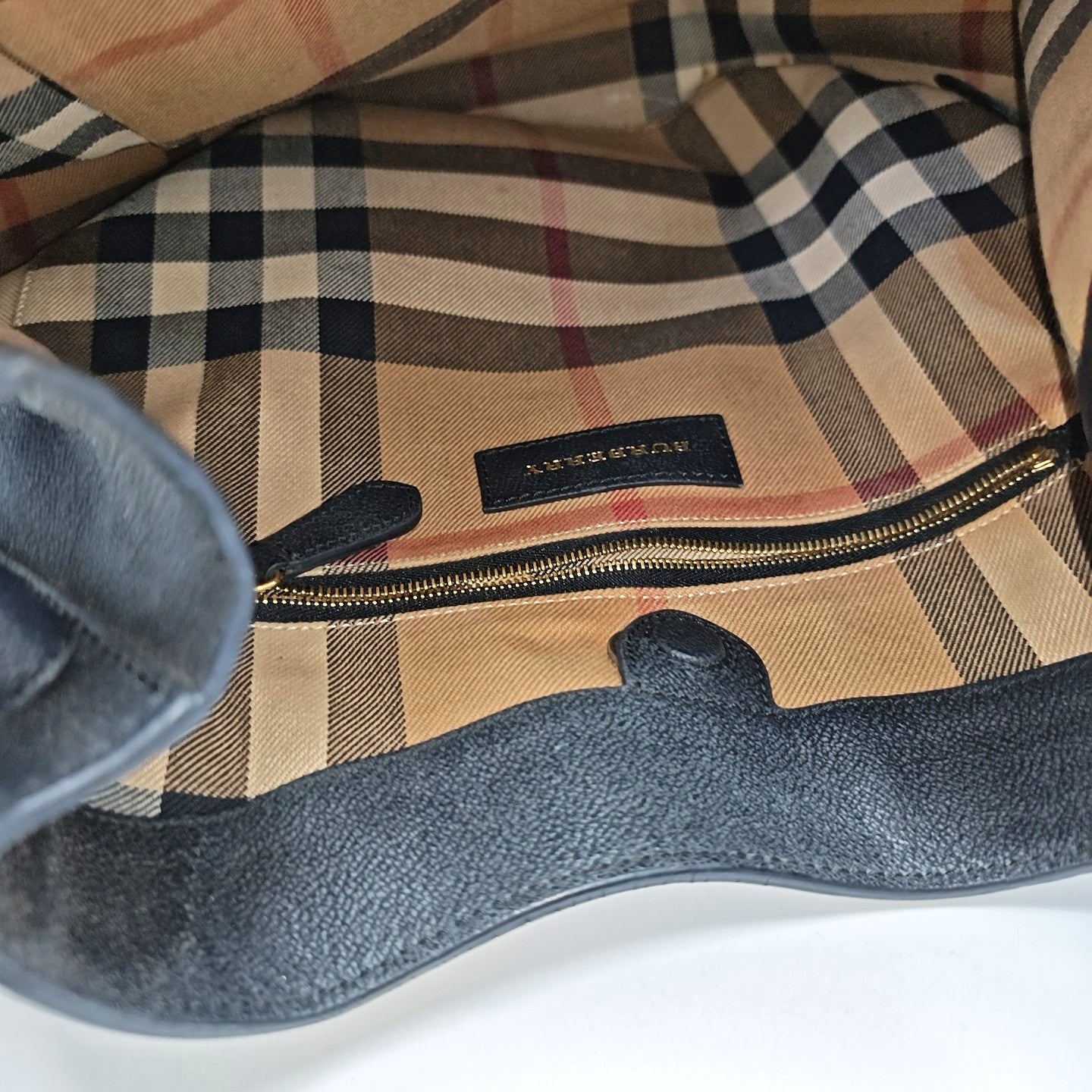 Elmstone Calfskin Black