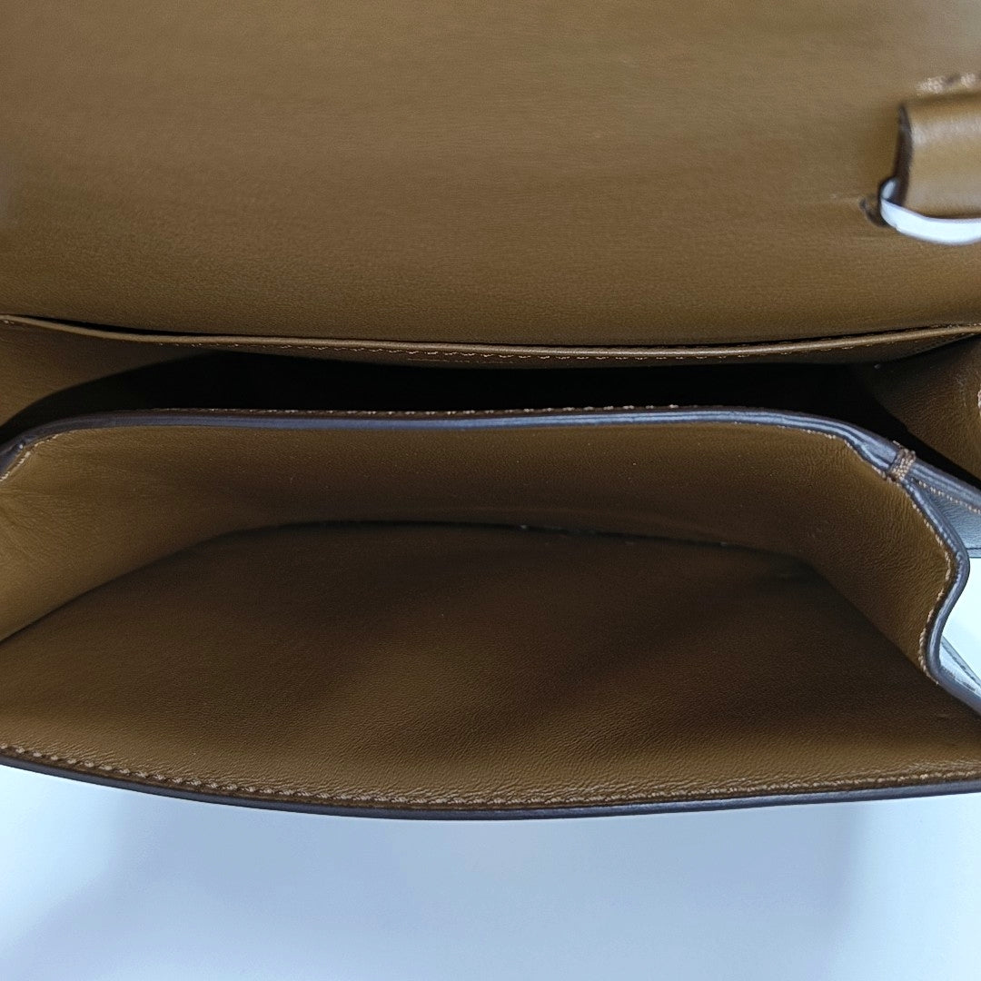 CLASSIC BOX Small Calfskin Brown