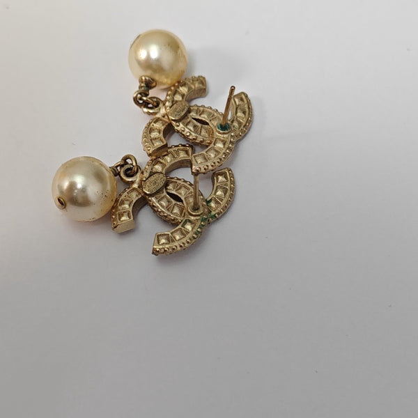 CC Logo Metal Gold Stud Earrings
