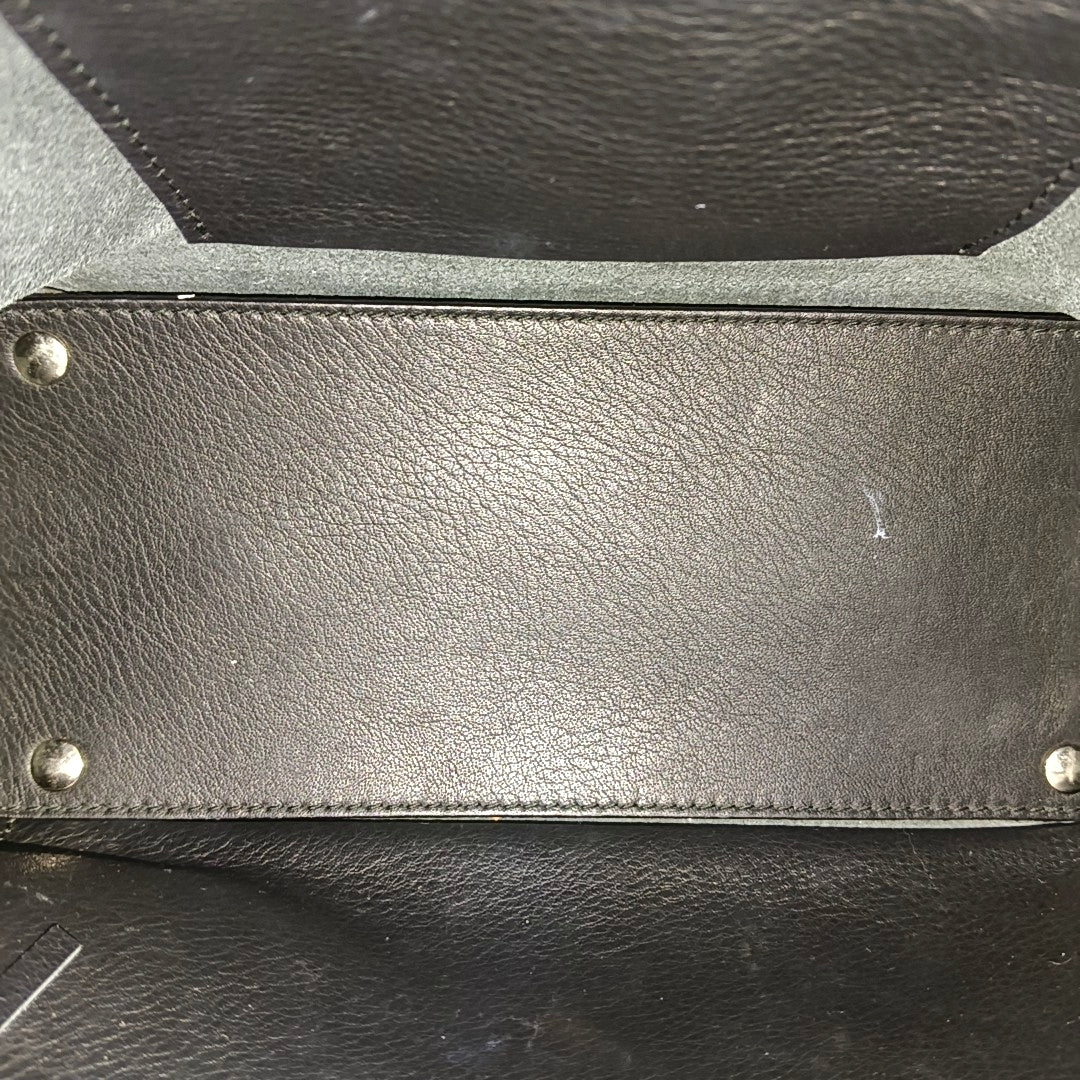 Papier Calfskin Black