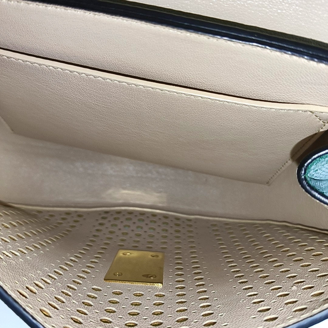 Drew Medium Calfskin Green