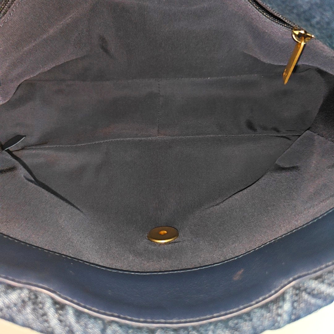 CHANEL 19 Large Quilted Denim Blue