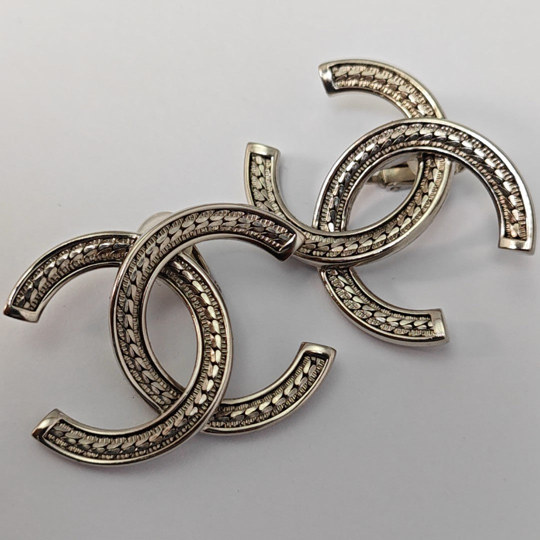 Metal Silver Clip On Earrings