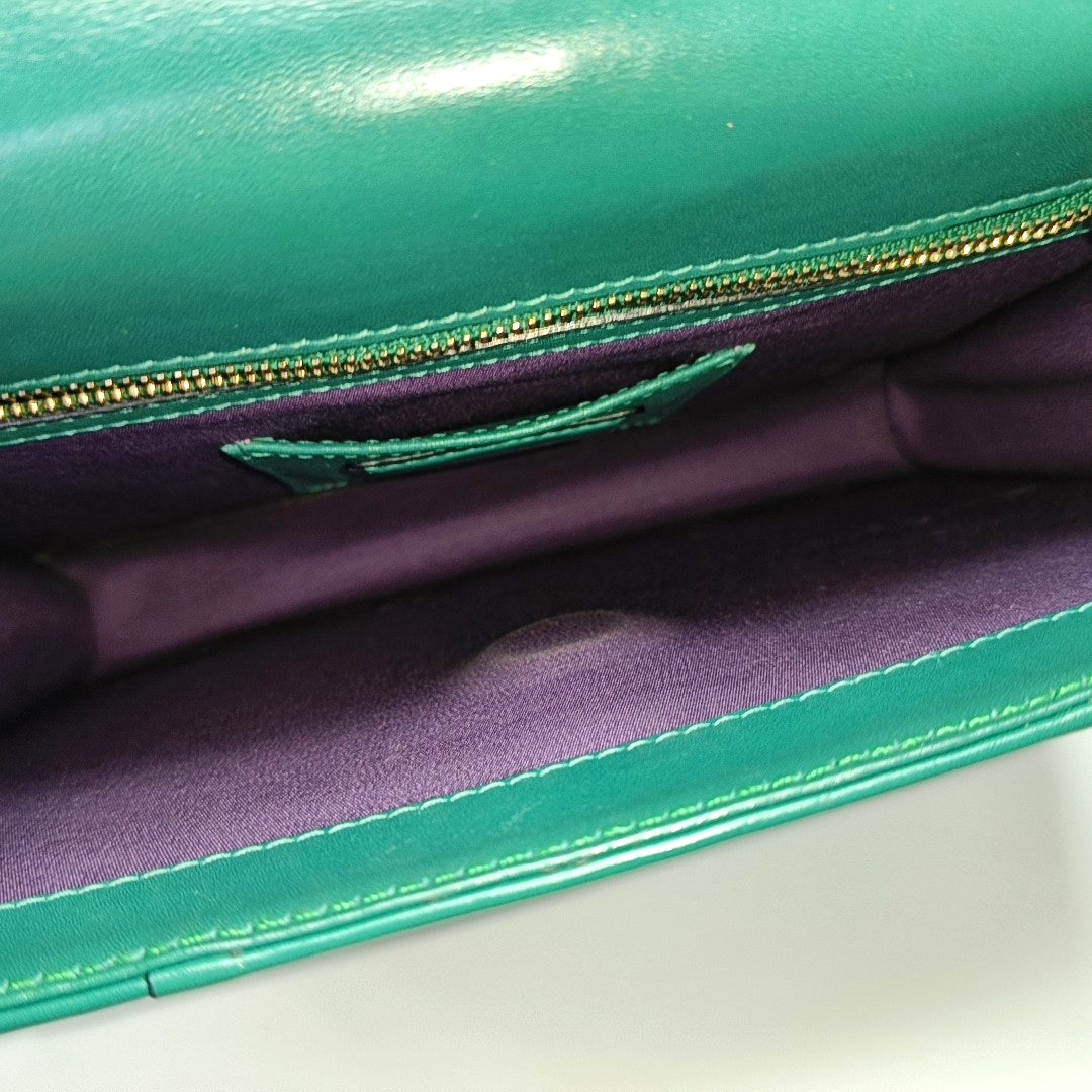 SERPENTI FOREVER Medium Calfskin Green