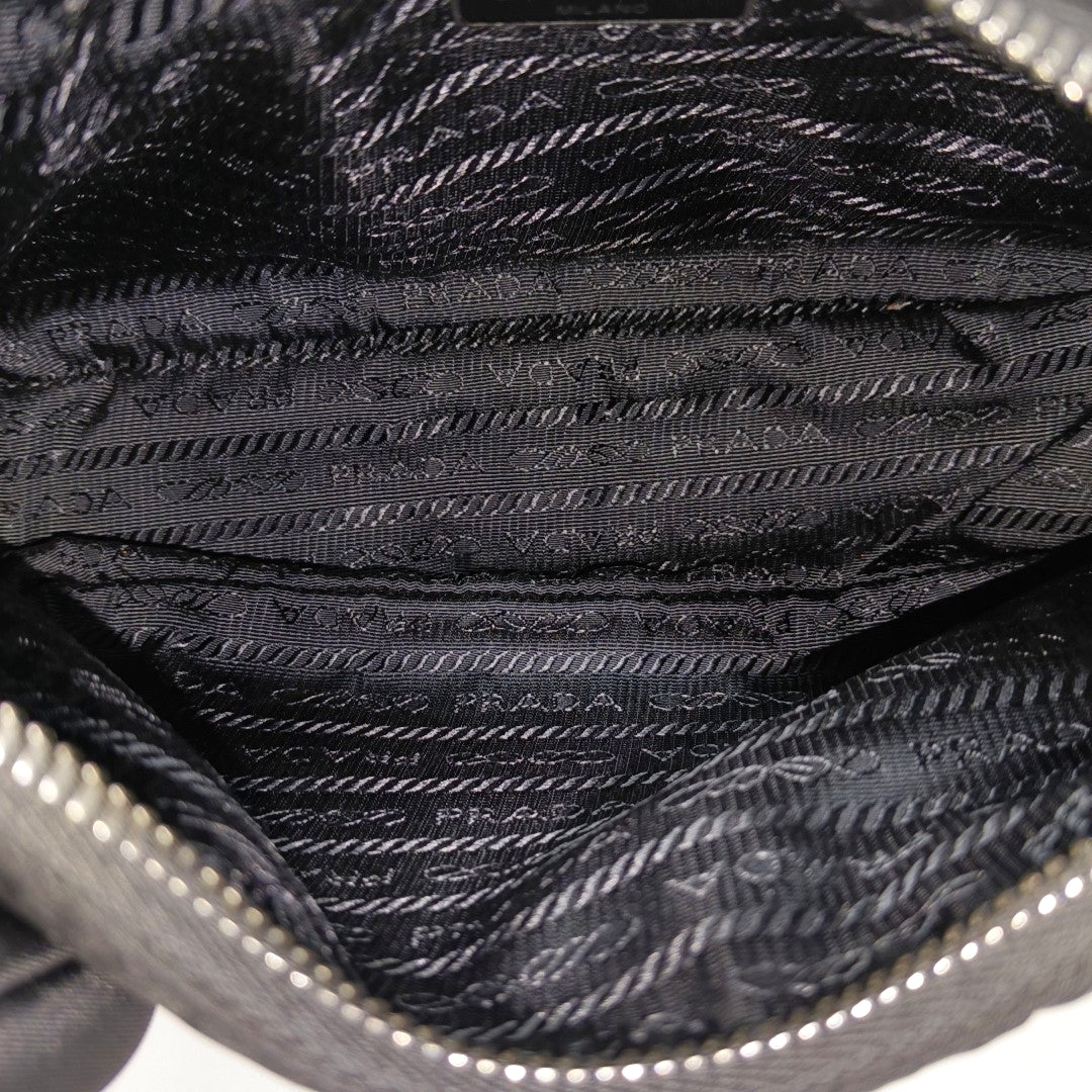 Re-Edition2005 Nylon Black