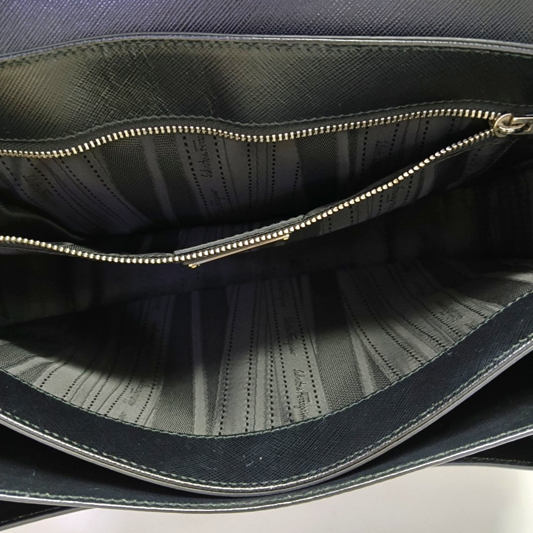 Gancini Calfskin Black