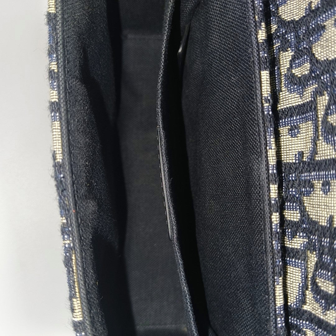 30 Montaigne Mini Oblique Canvas Blue