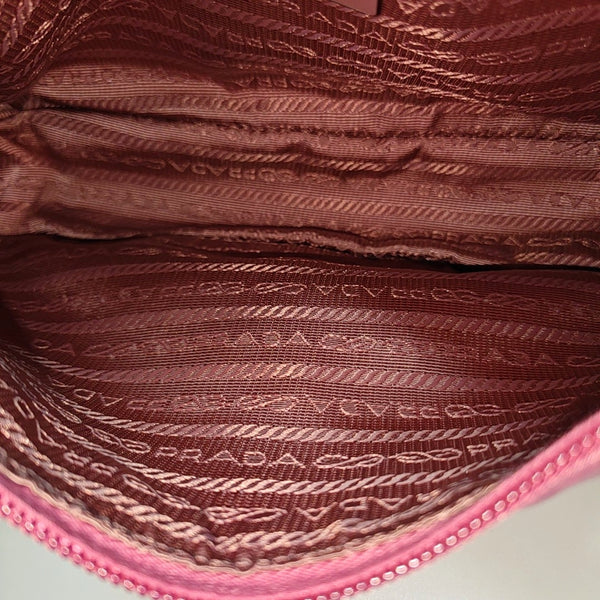 Re-Edition2000 Mini Nylon Red