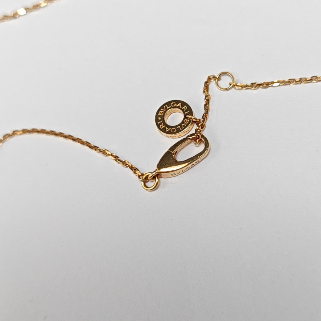 DIVAS' DREAM 18k Rose Gold Blue Necklace