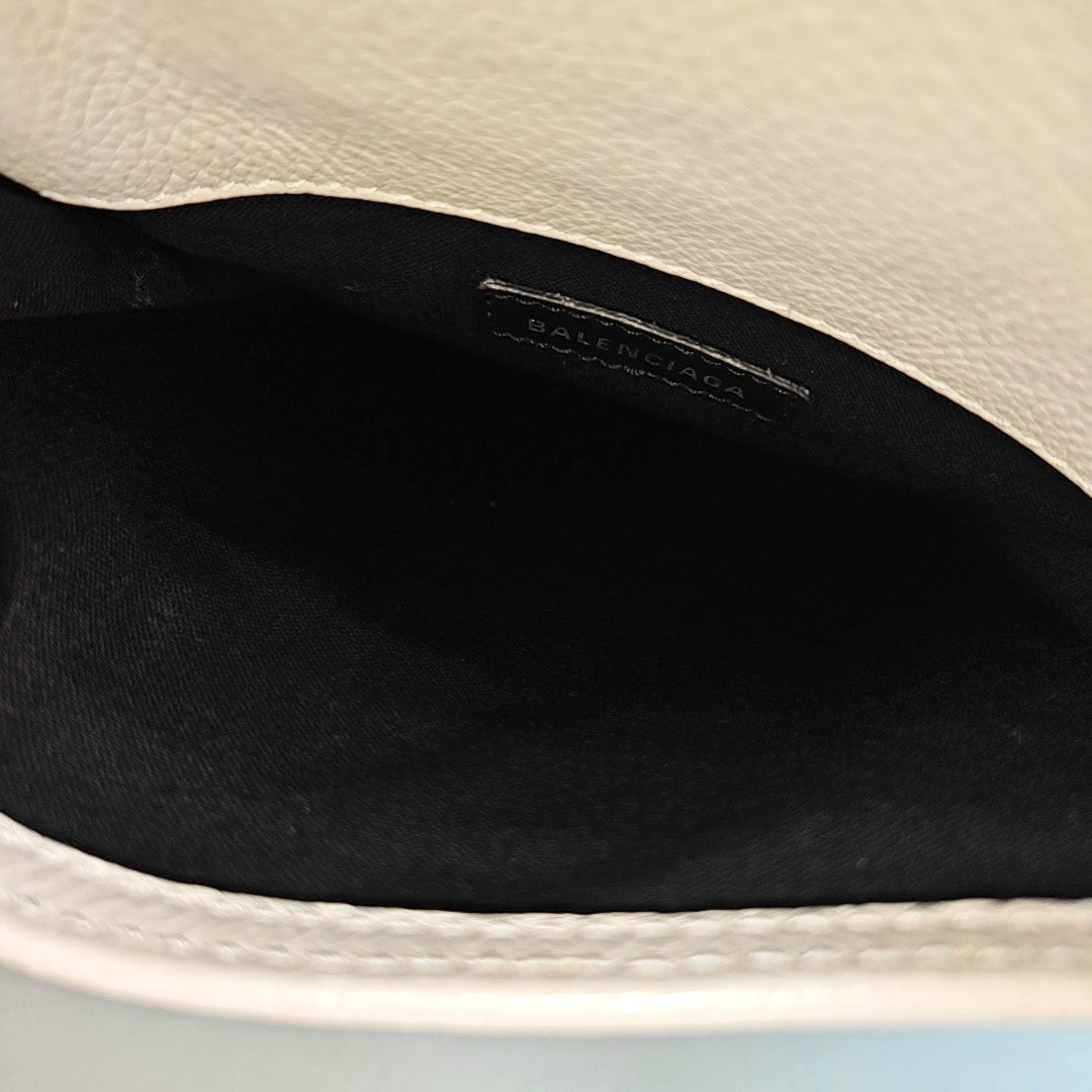 Explorer Small Lambskin White