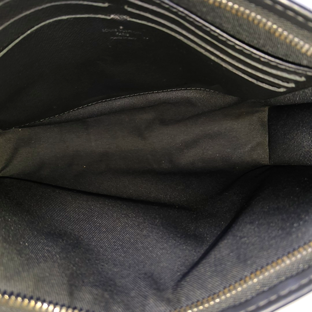 Pochette Voyag MM Monogram Coated Canvas Gray