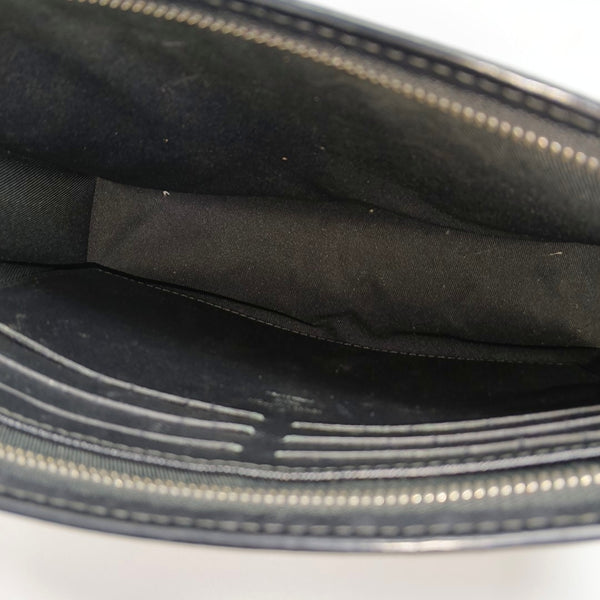 Pochette Voyag MM Damier Graphite Coated Canvas Gray