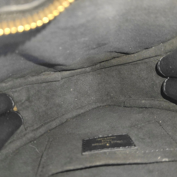 NEW WAVE Quilted Calfskin Black