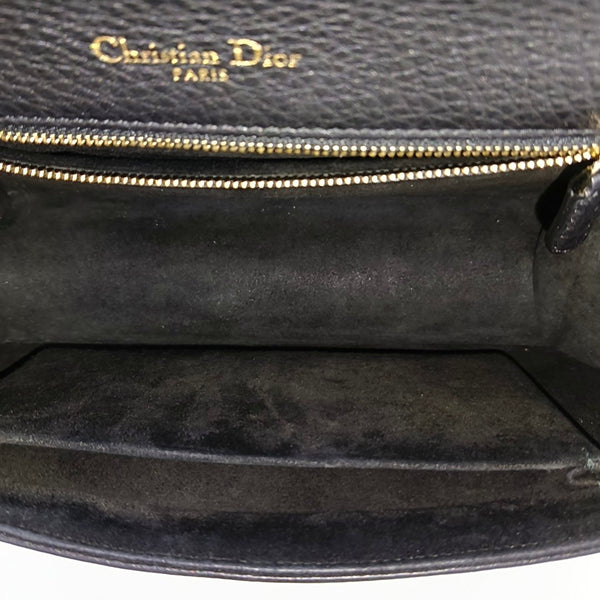 Diorama Medium Cannage Calfskin Black