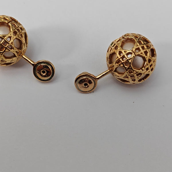 Metal Gold Stud Earrings