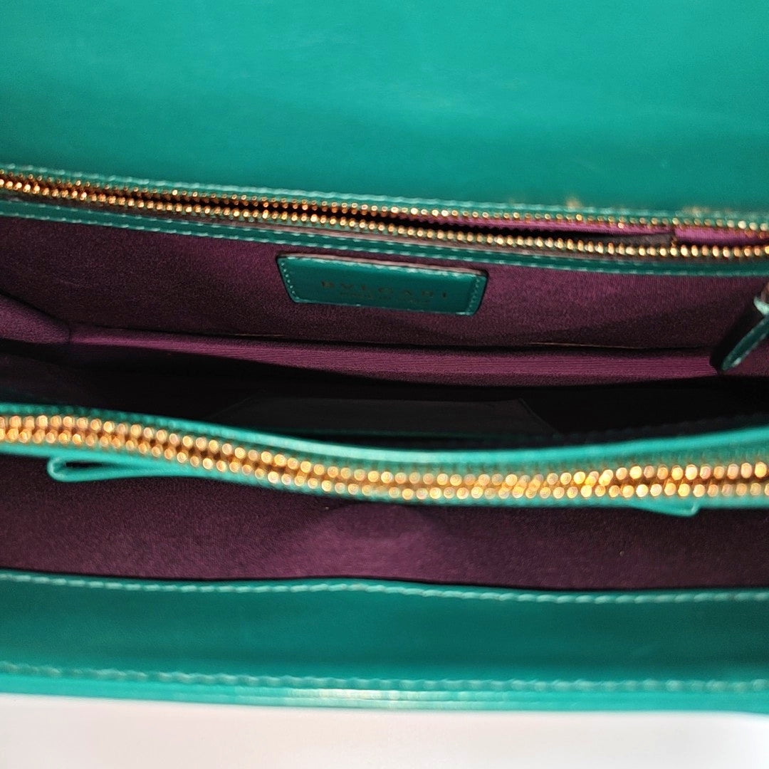 SERPENTI FOREVER Medium Calfskin Green