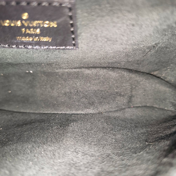 NEW WAVE PM Quilted Calfskin Black
