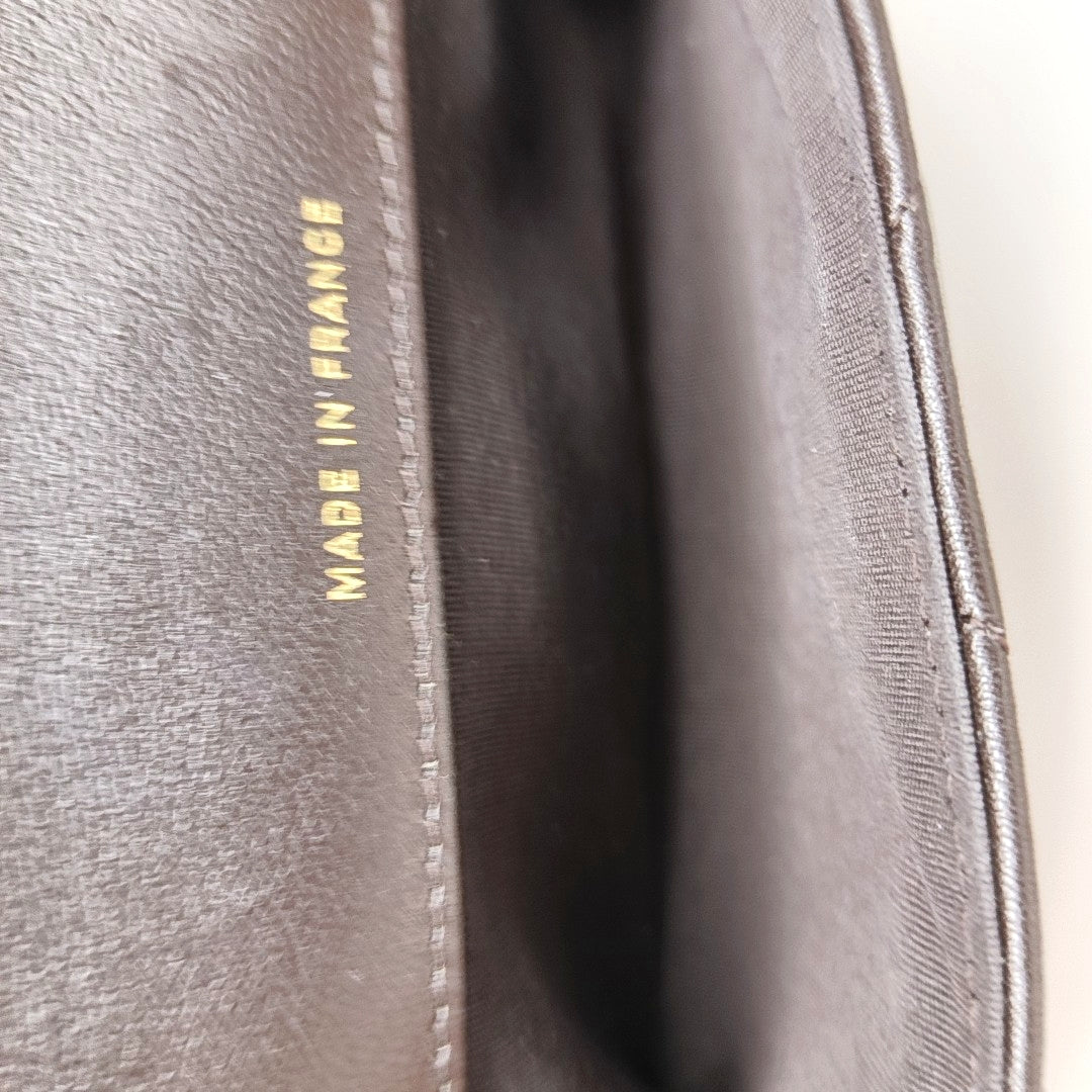 CHANEL 19 Quilted Lambskin Brown