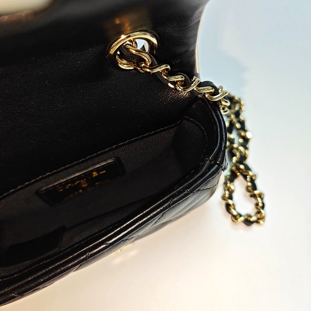 Quilted Lambskin Shoulder Bag Black