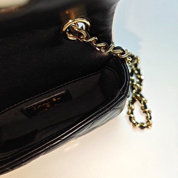 Quilted Lambskin Shoulder Bag Black