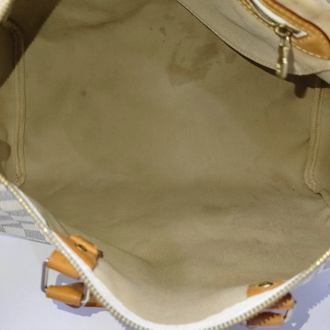 Authenticated pre-owned  SPEEDY MM Coated Canvas White - Top Handle Bag at Looply