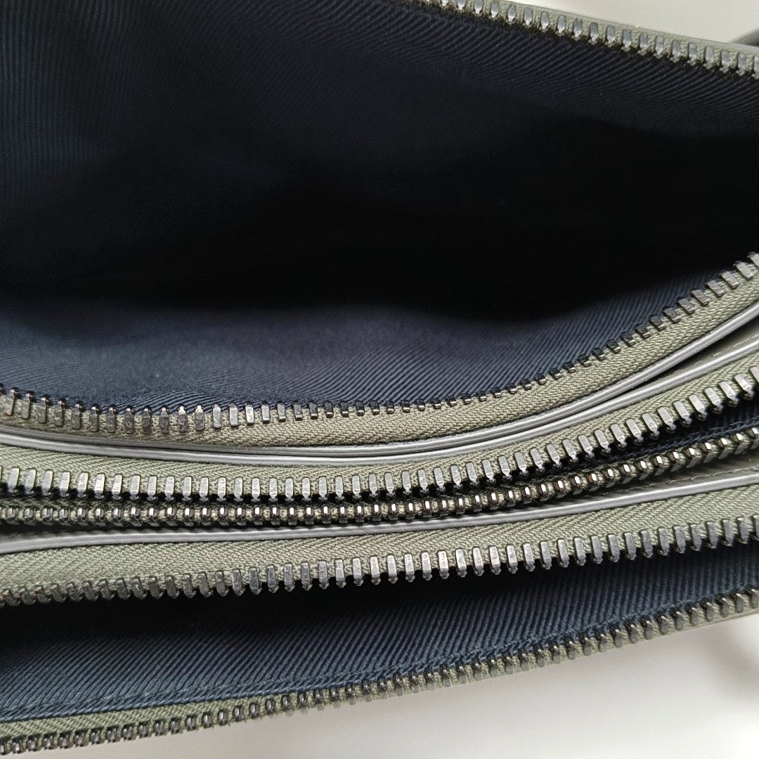 Calfskin Gray