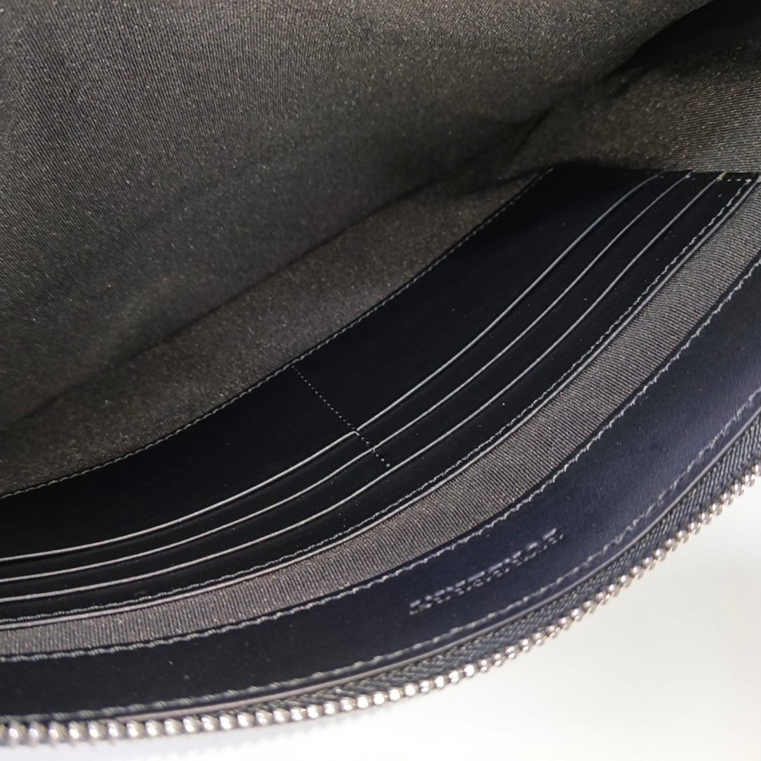Calfskin Clutch Black