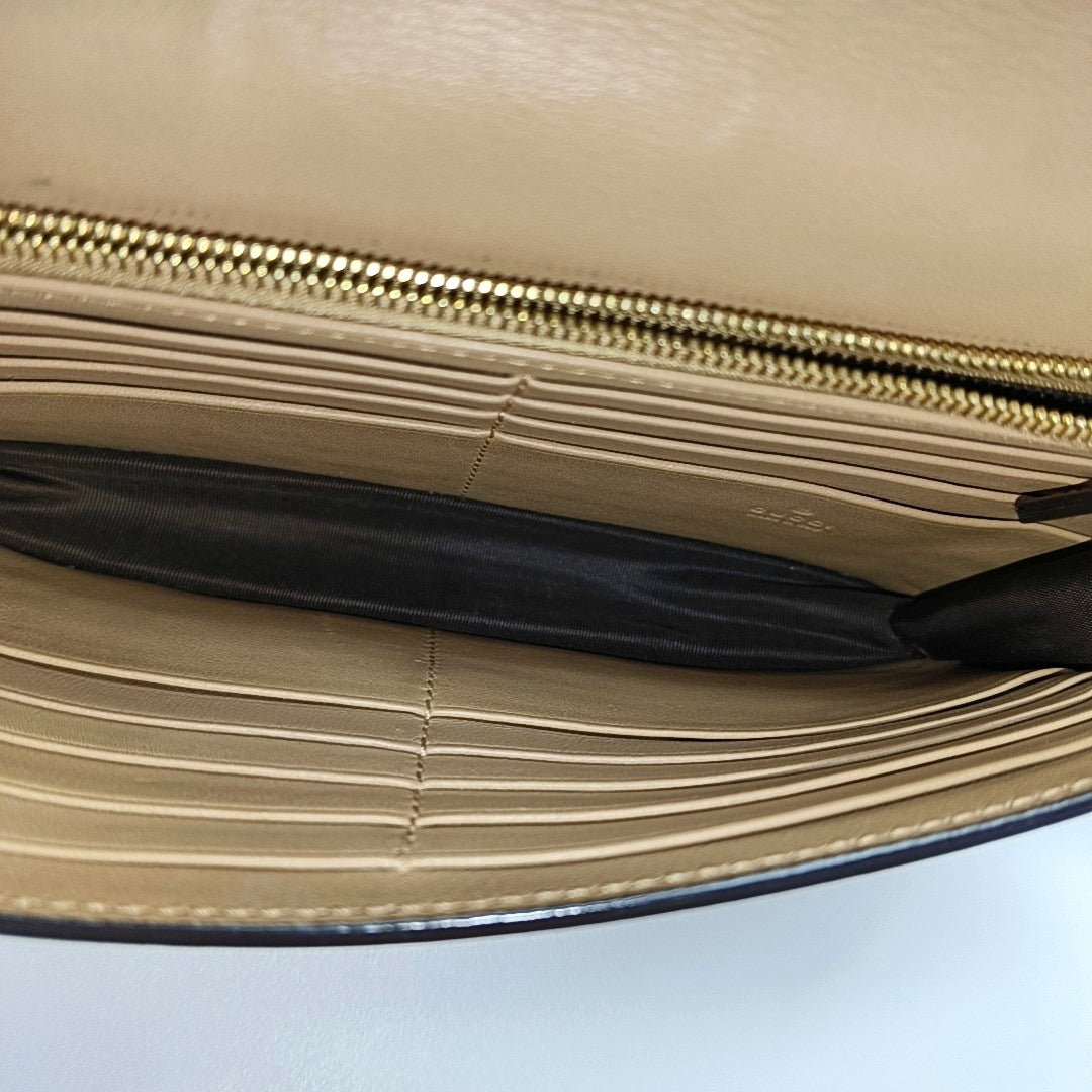 Authenticated pre-owned  Interlocking G Calfskin Beige - Crossbody Bag at Looply