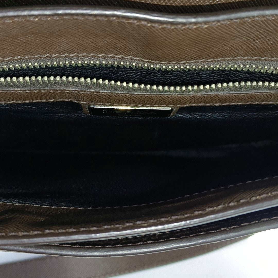 Easy Calfskin Brown