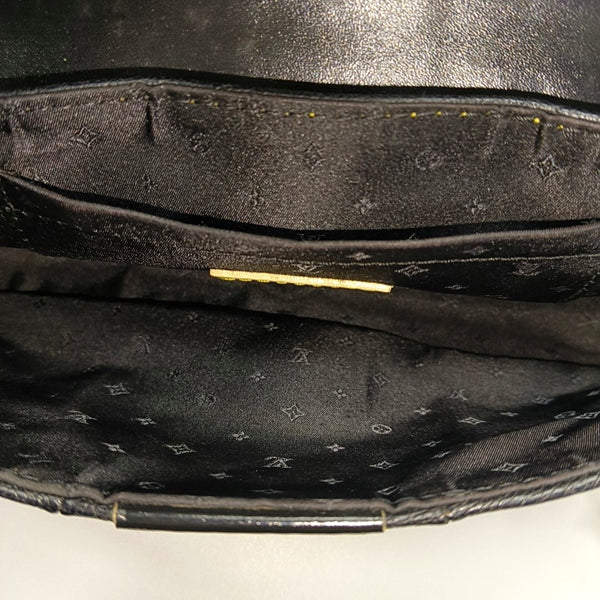 LE SUPERBE Calfskin Black