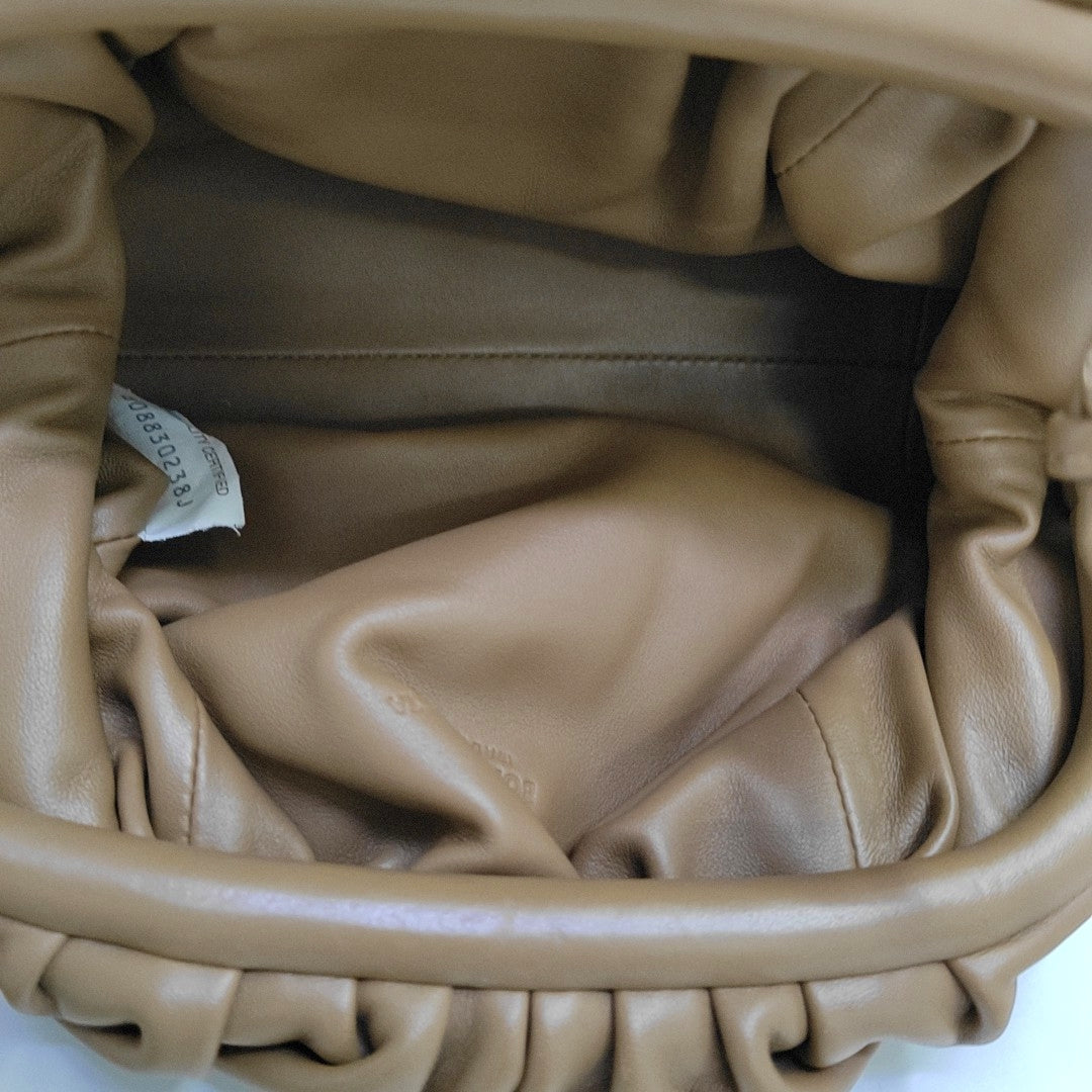 The Pouch Mini Calfskin Brown