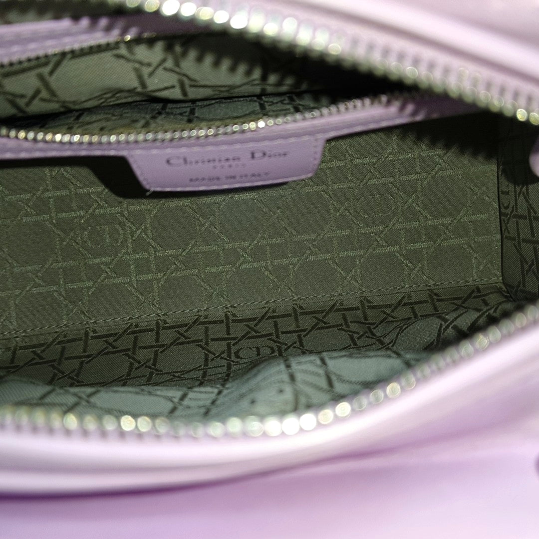 Lady Dior Medium Cannage Lambskin Pink