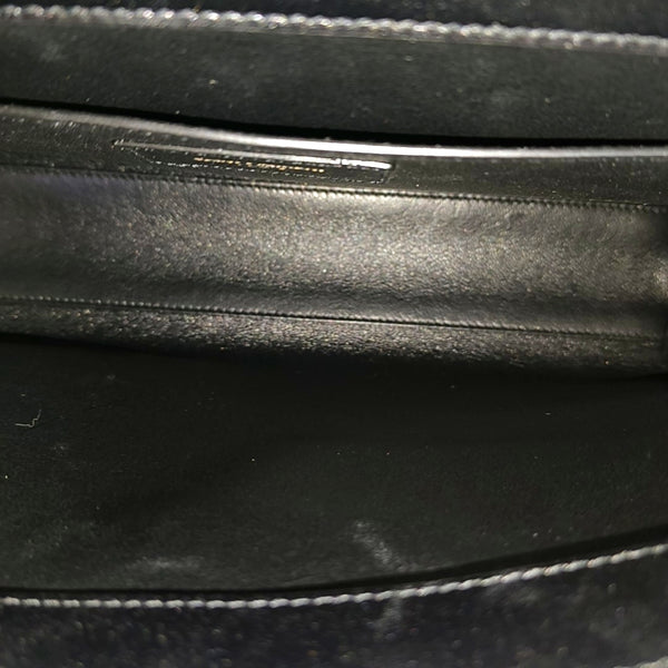 MANHATTAN Medium Calfskin Black