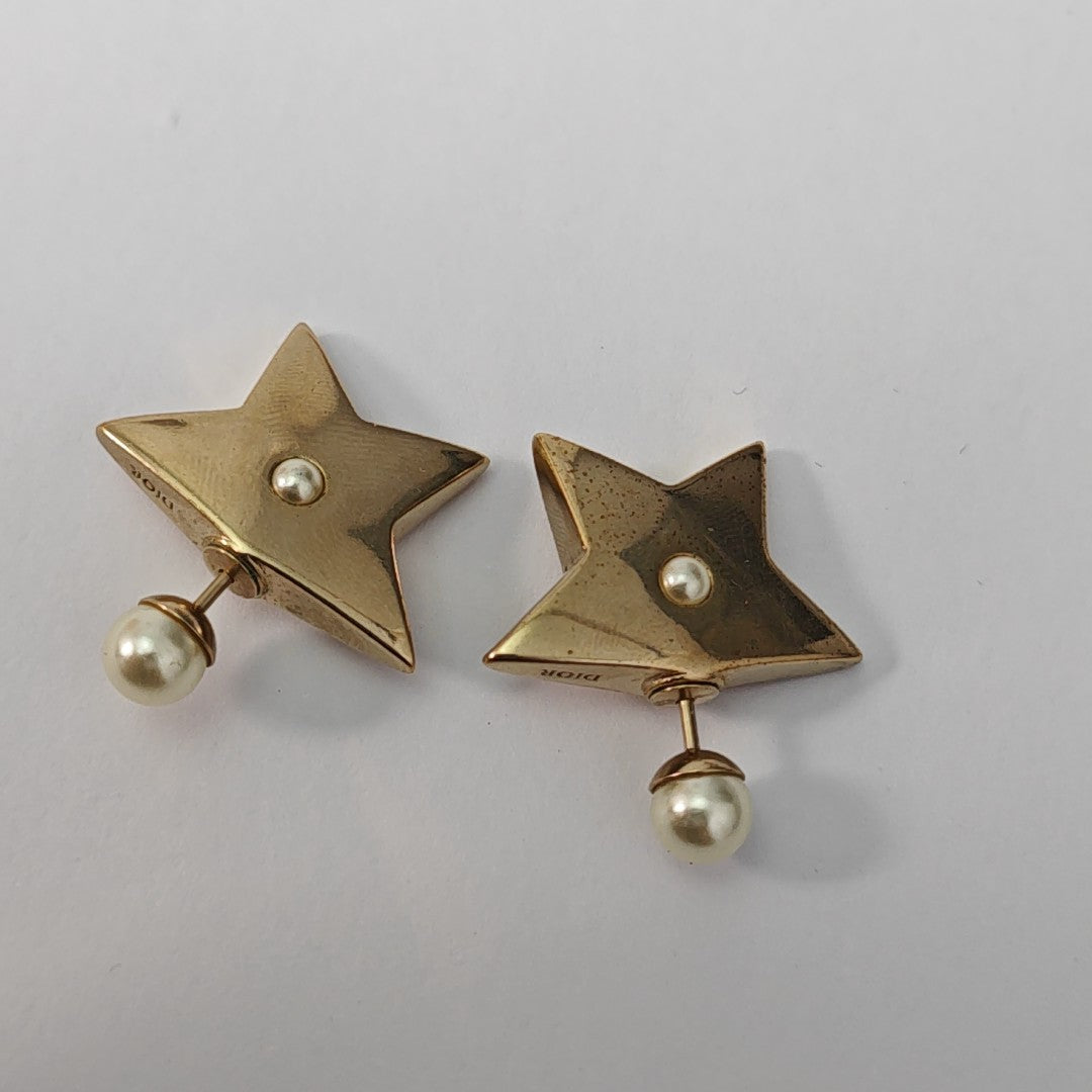 Metal Gold Stud Earrings