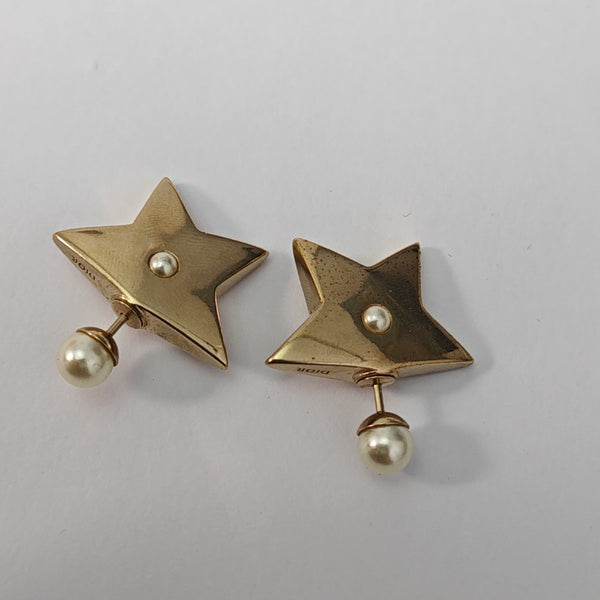Metal Gold Stud Earrings
