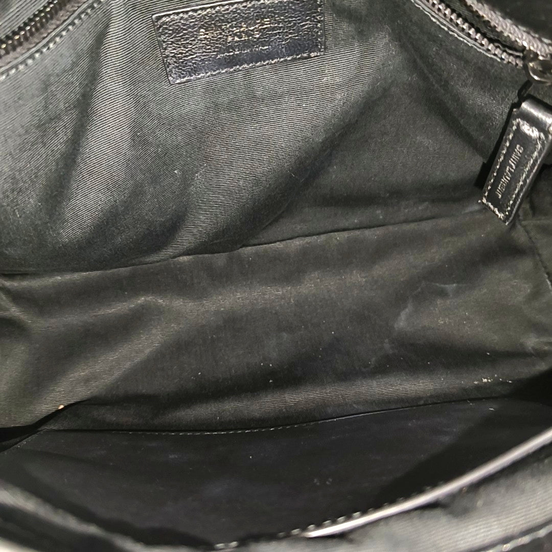 NIKI Medium Chevron Calfskin Black