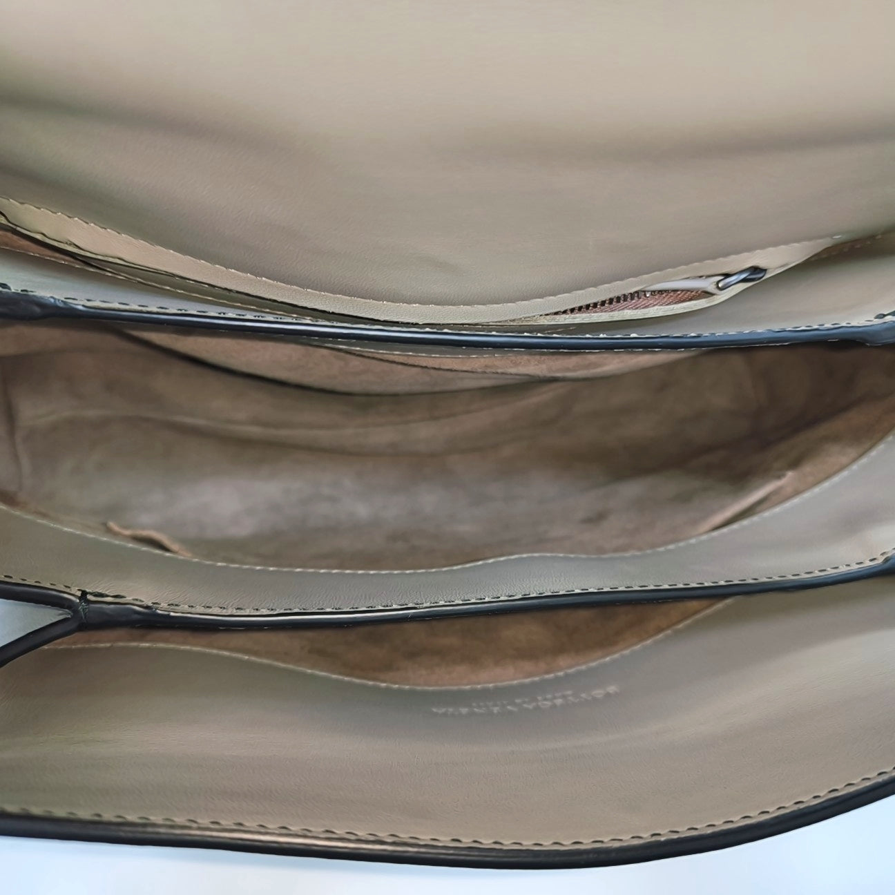 Piazza Medium Calfskin Gray