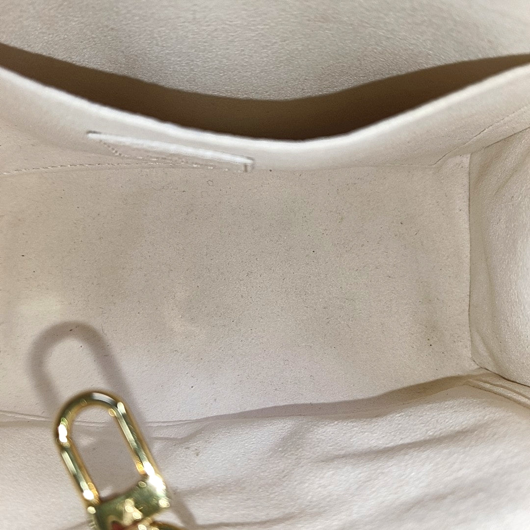 LOCK &amp; GO Calfskin White